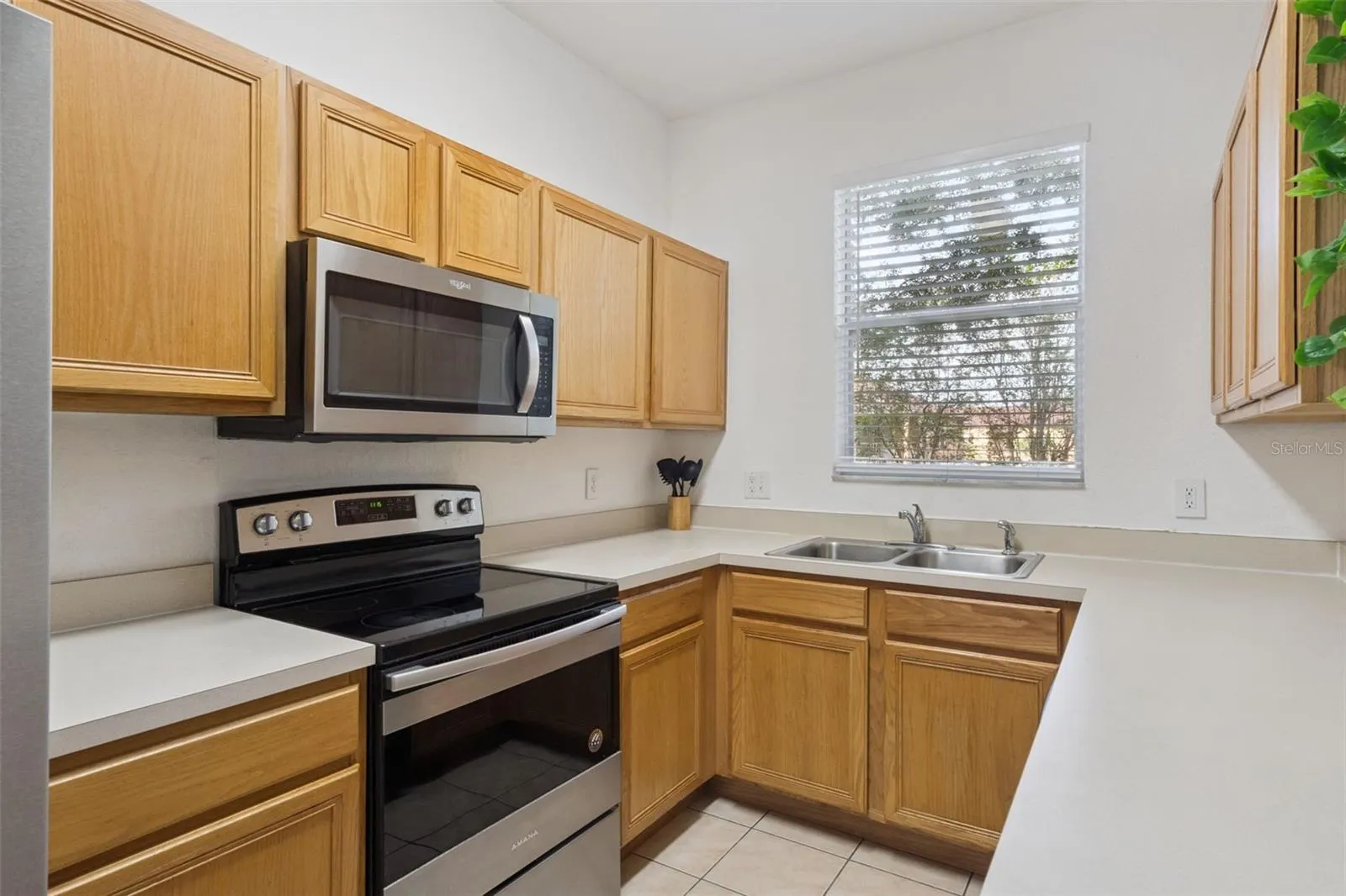 245 CAMBRIA AVE