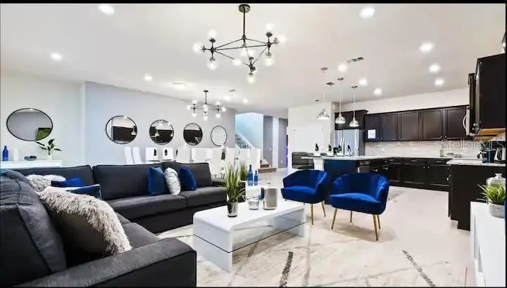 3633 LILY LN