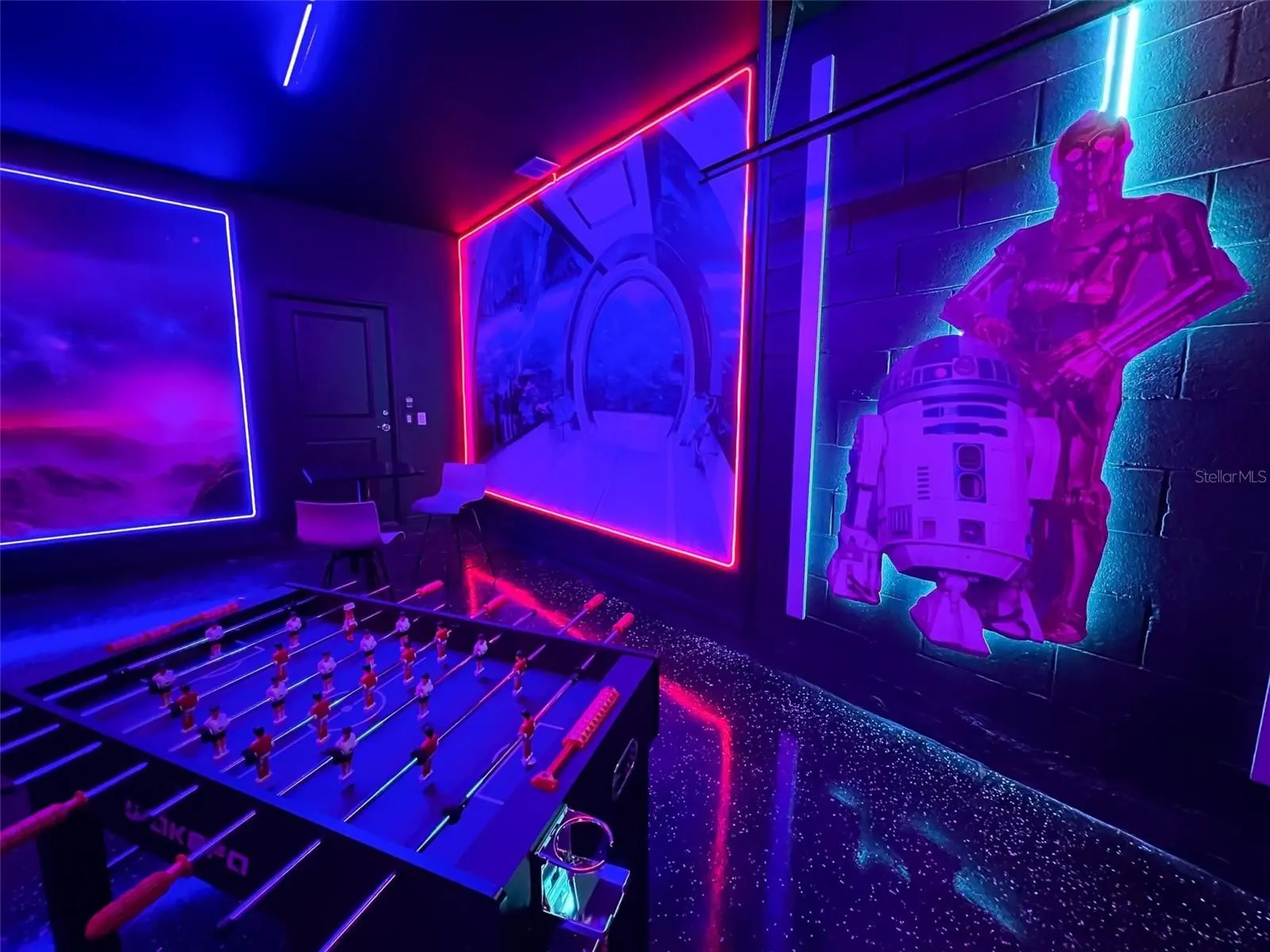 3633 LILY LN