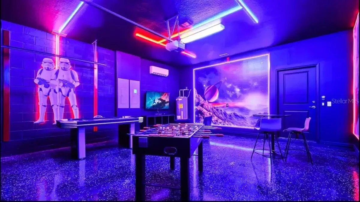 3633 LILY LN