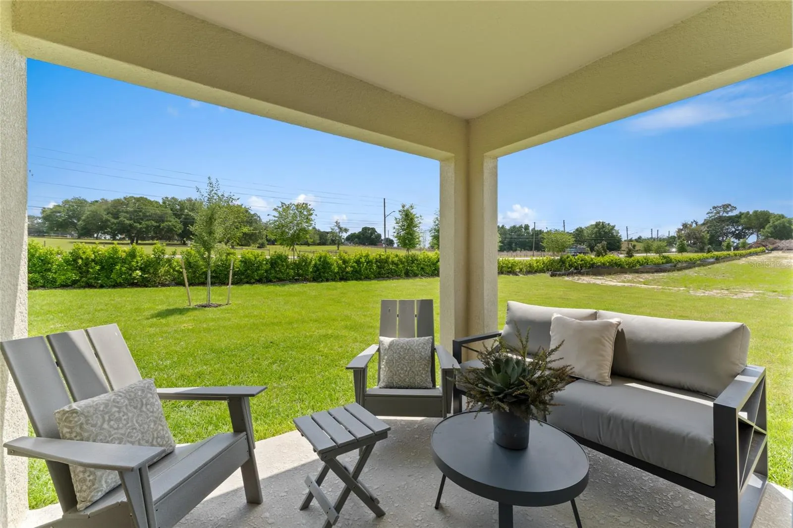 1954 WALNUT CREEK DR