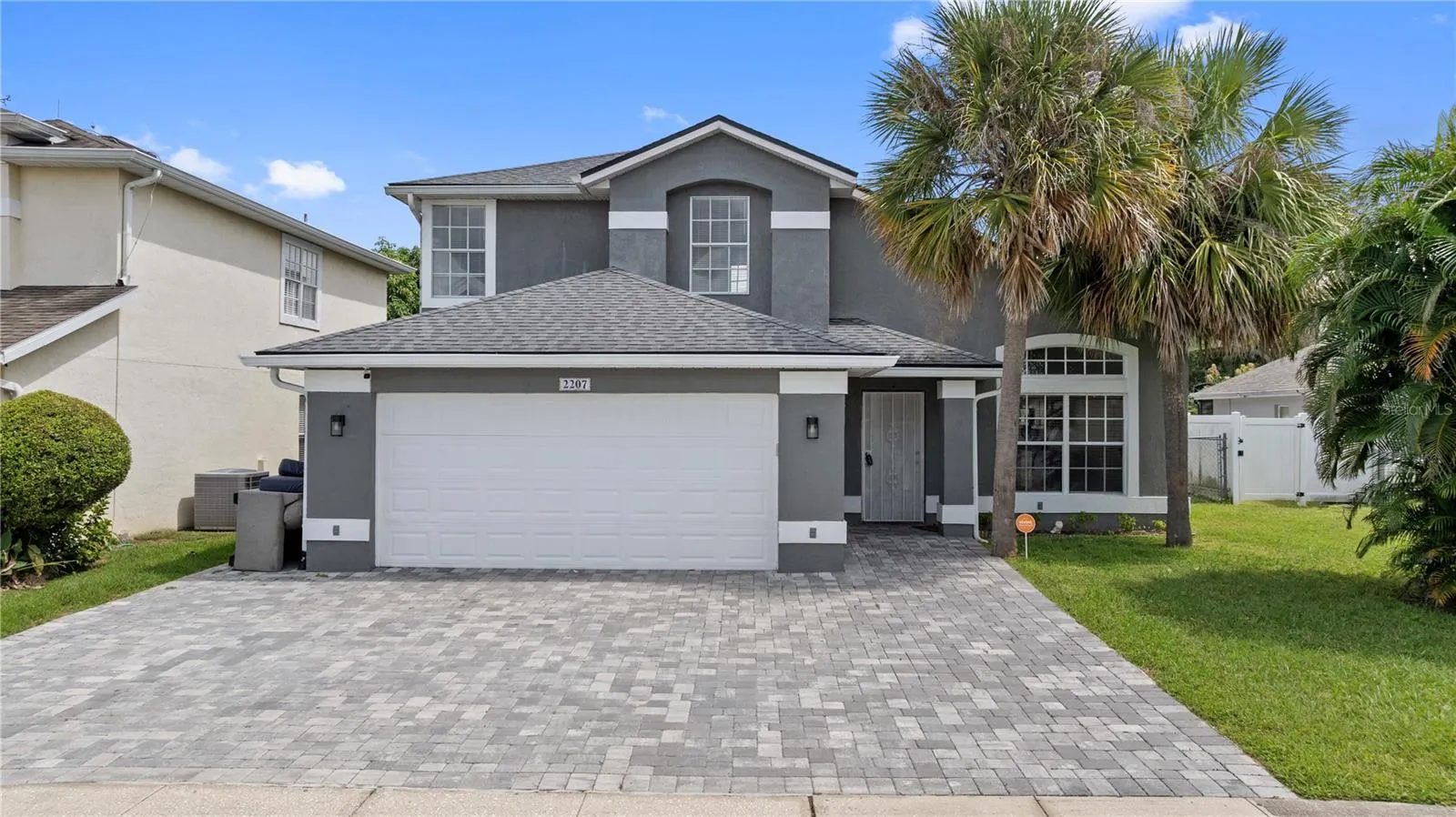 2207 WYNDAM WAY
