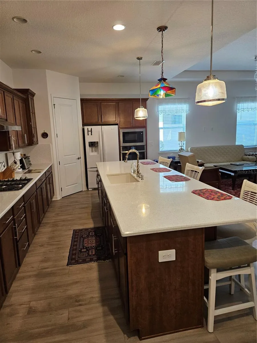 2175 LIMESTONE TRL