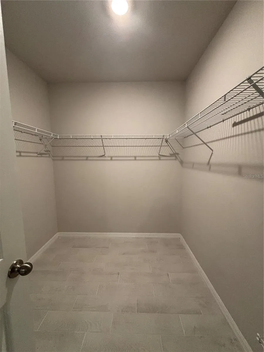 20493 CAMINO TORCIDO LOOP