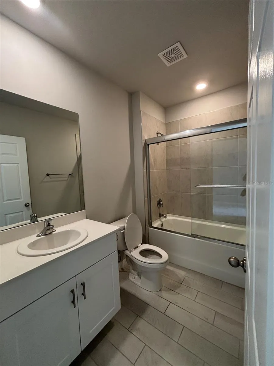 20493 CAMINO TORCIDO LOOP