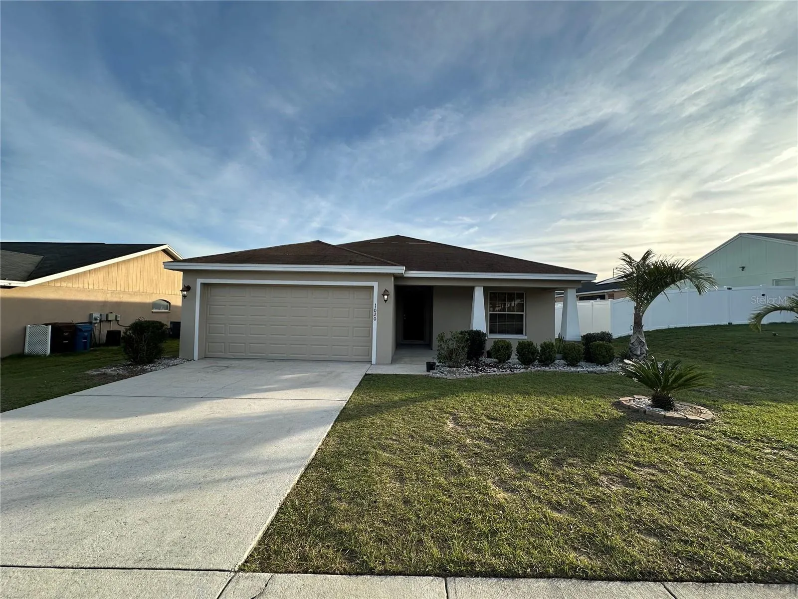 1020 CONDOR DR