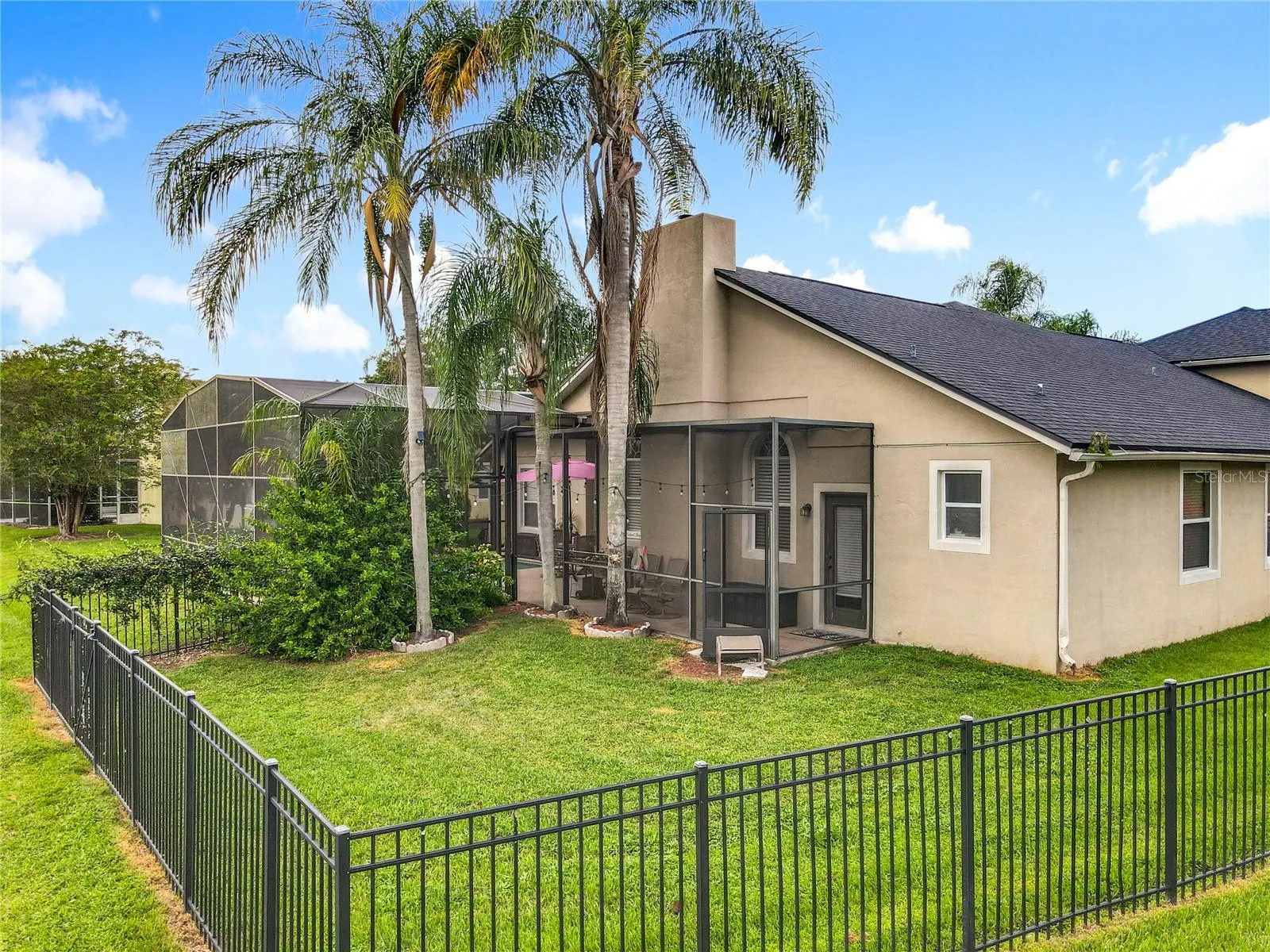 4552 LAKE CALABAY DR