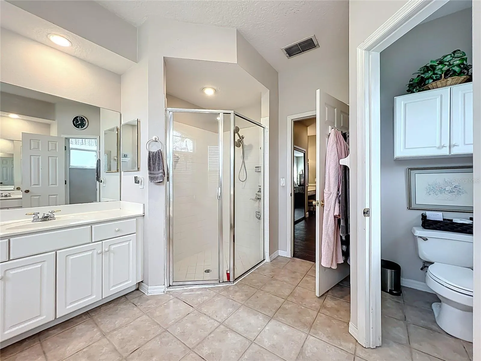 4552 LAKE CALABAY DR