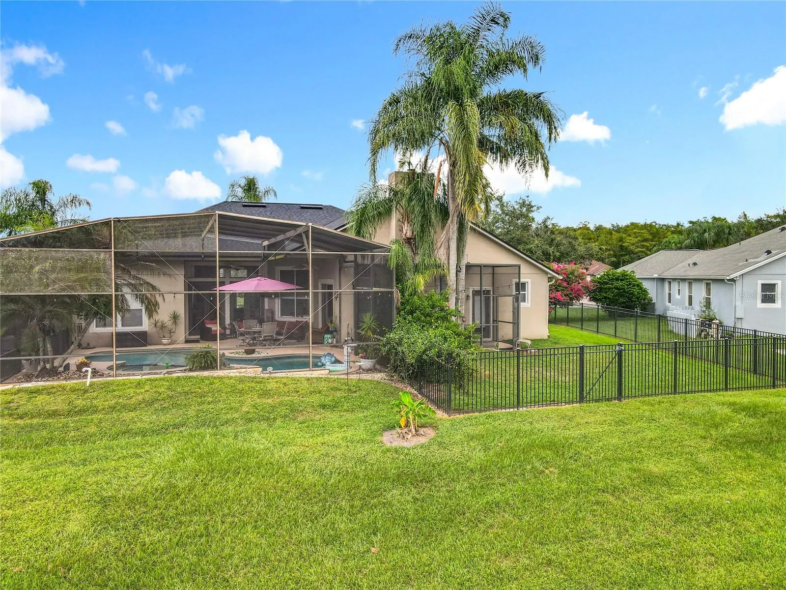 4552 LAKE CALABAY DR