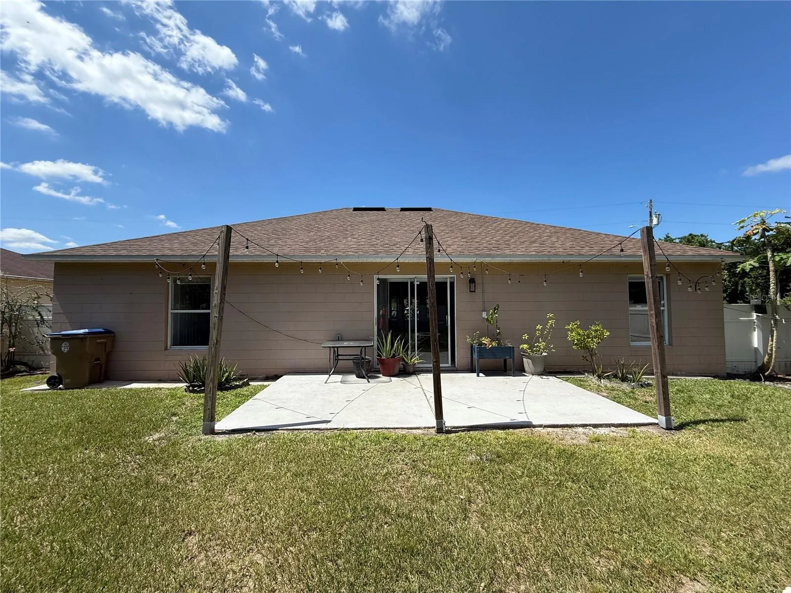 1010 CANNOCK DR