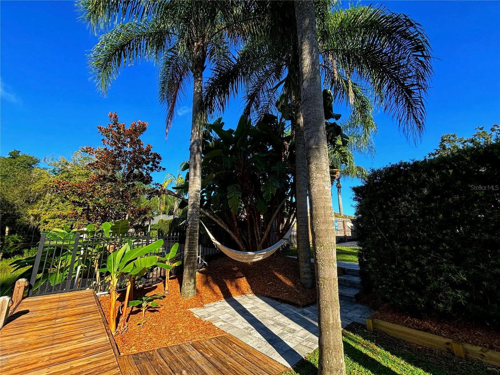 428 HARBOUR ISLAND RD