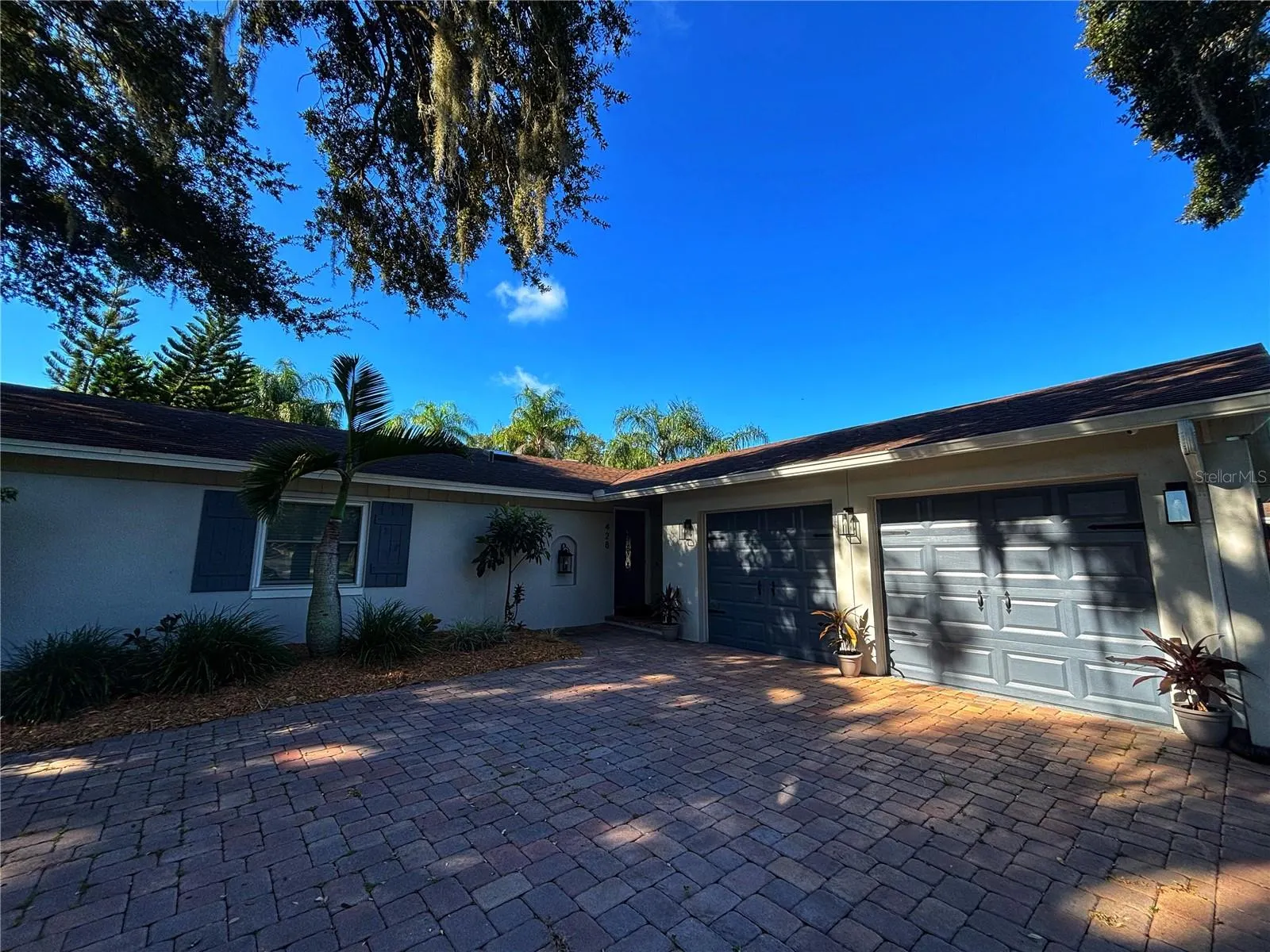 428 HARBOUR ISLAND RD