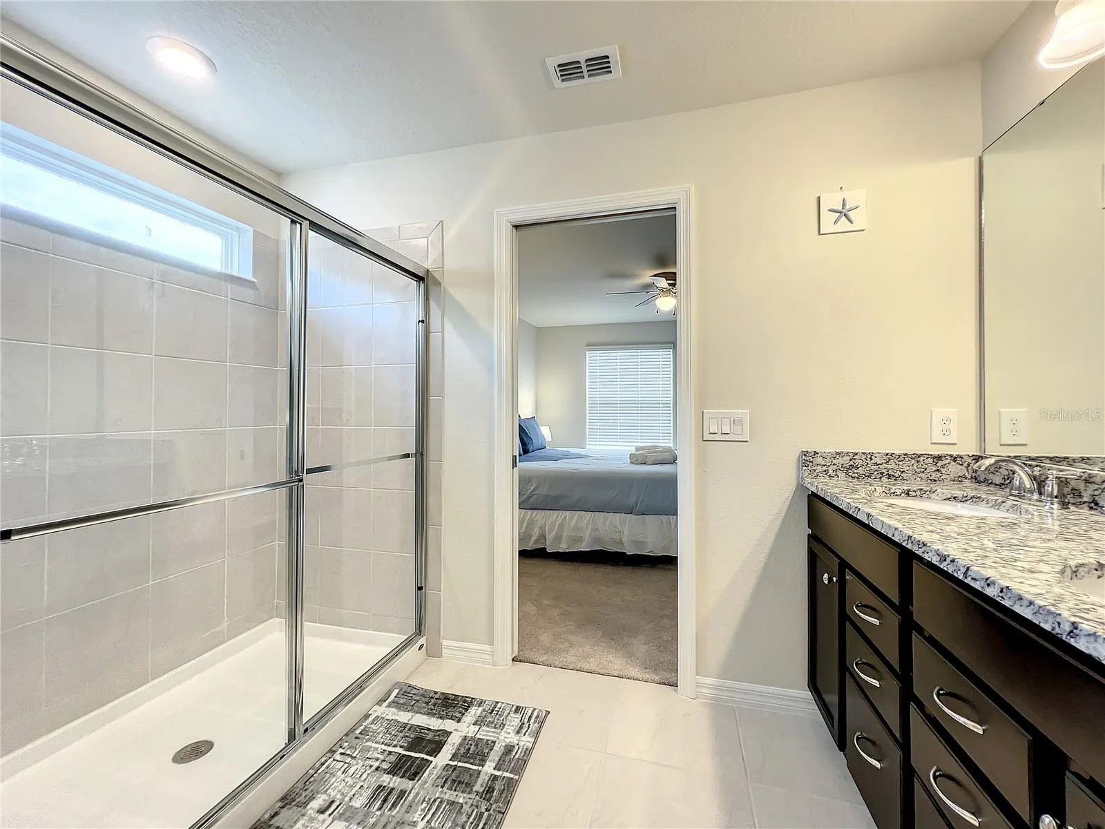 3341 LILAC WAY