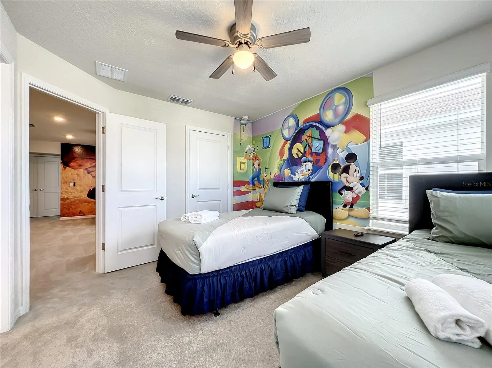 3341 LILAC WAY