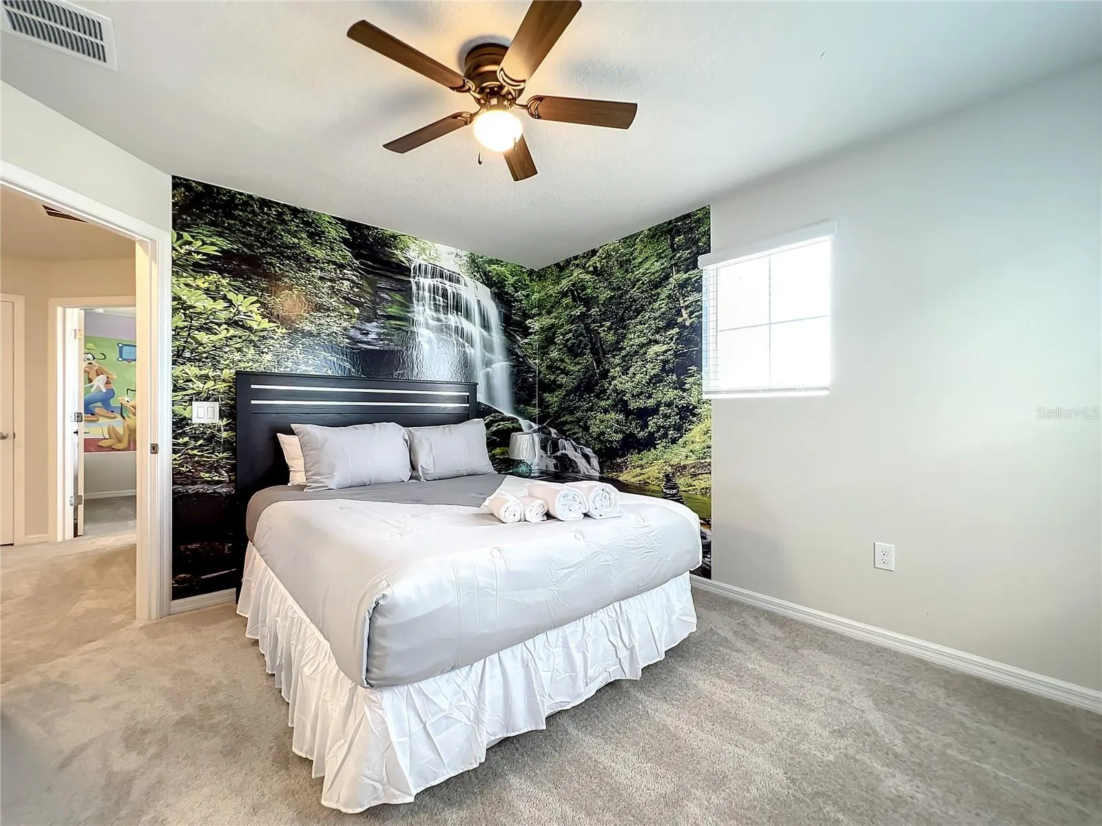 3341 LILAC WAY