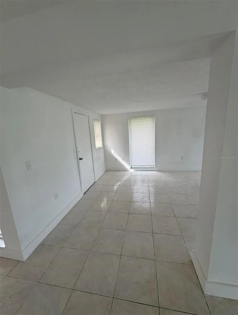 5632 ESPANOLA AVE