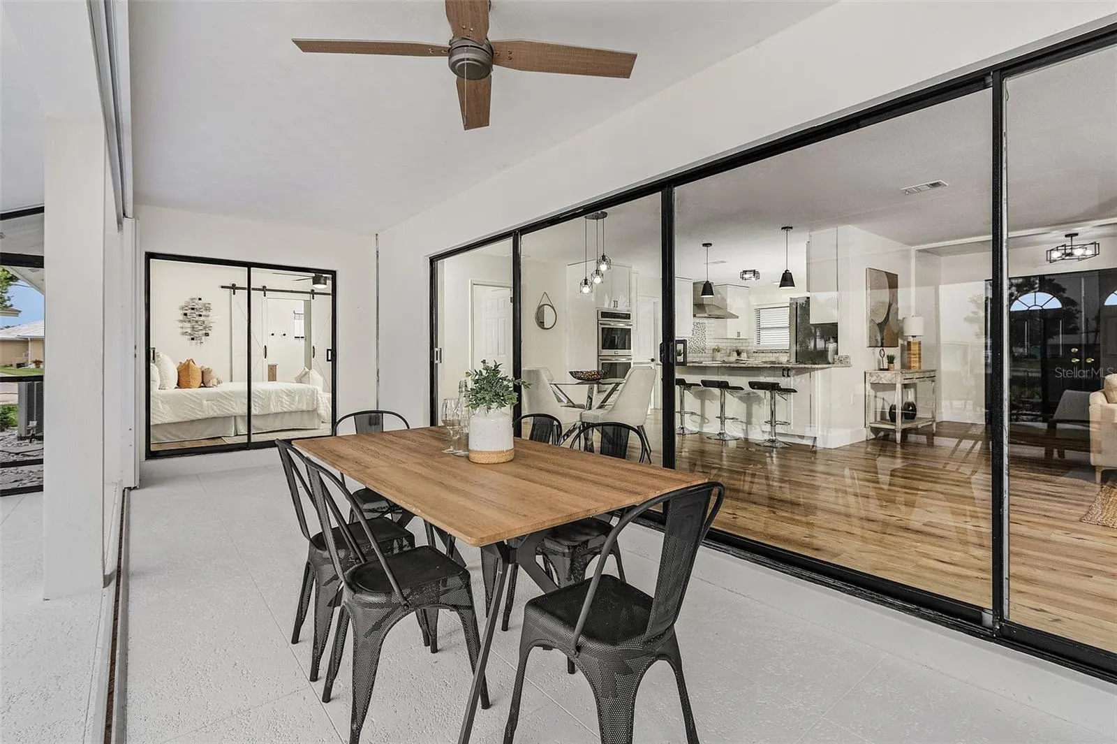 191 CASA LN