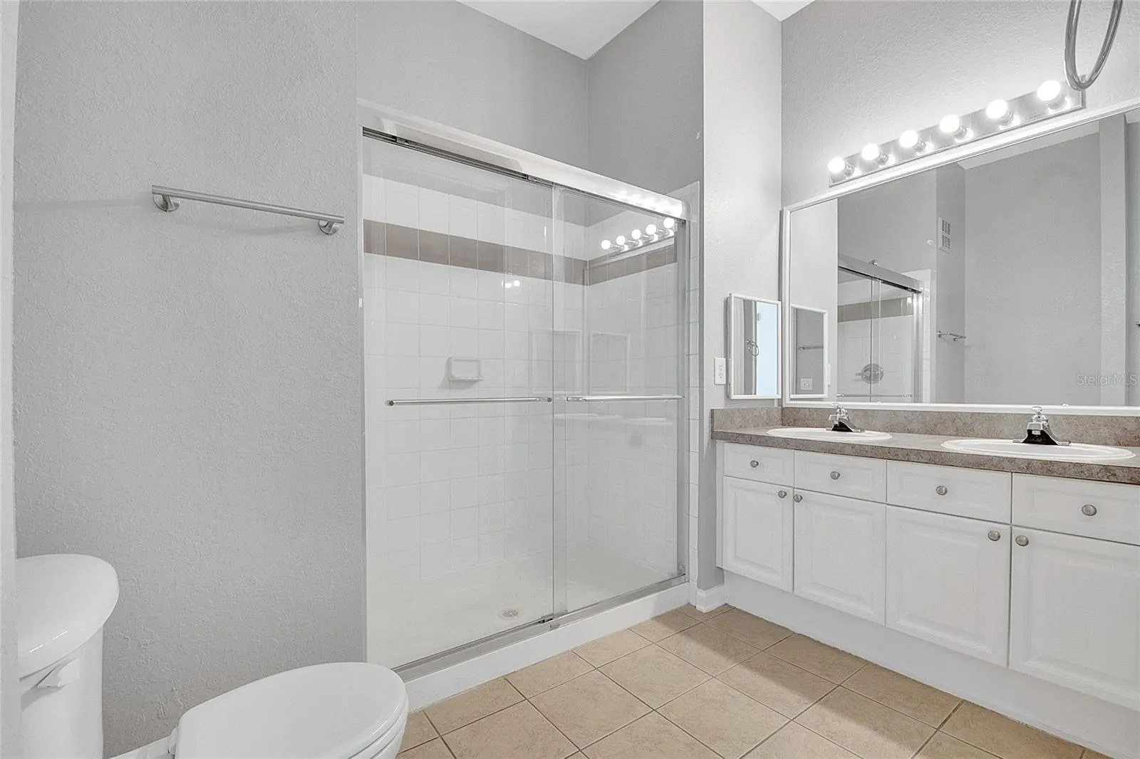 617 TERRACE RIDGE CIR #617, #617