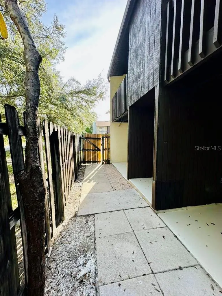 2654 CROWN CT #2654, #2654
