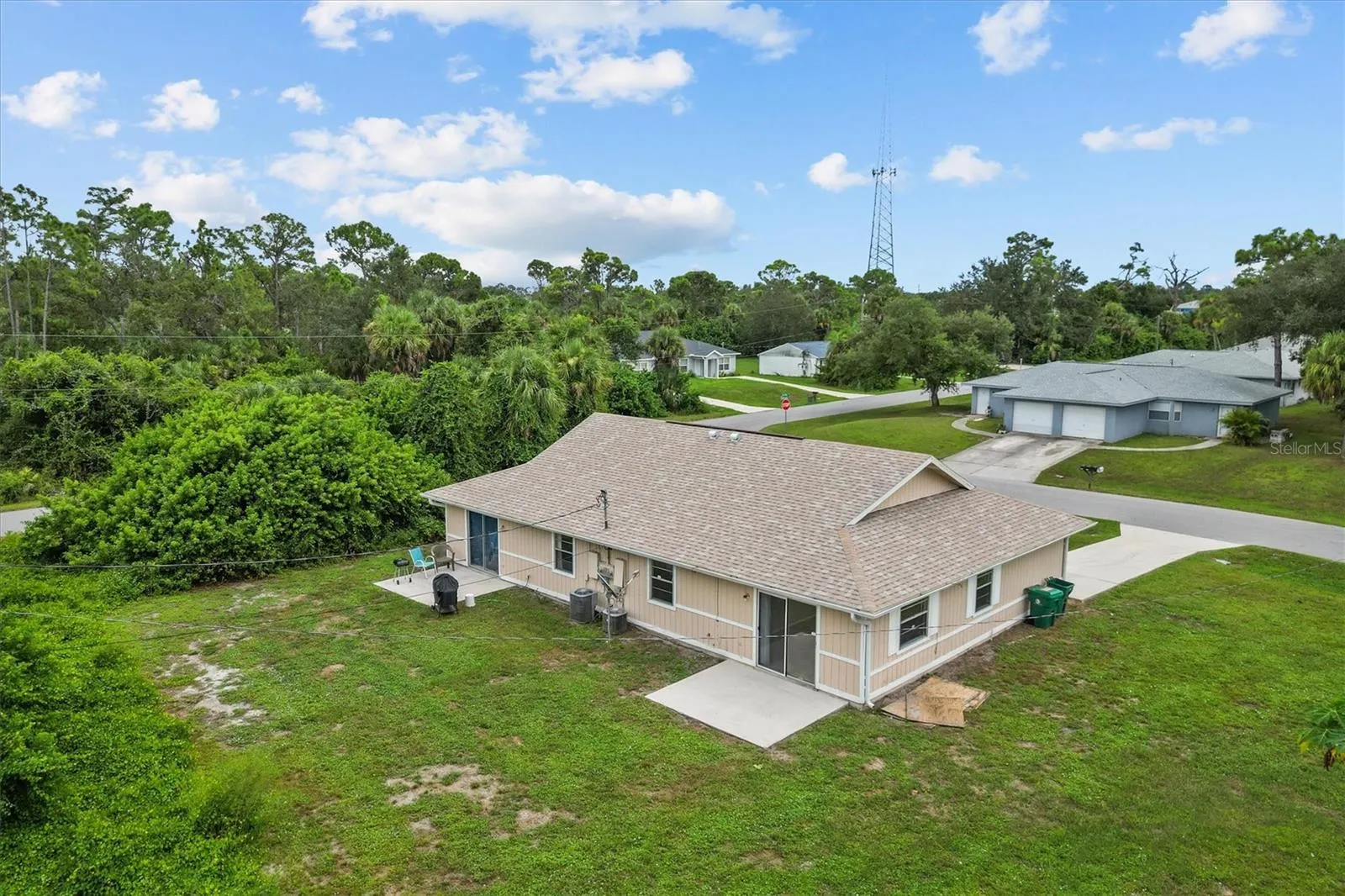 354 CAMILLIA LN