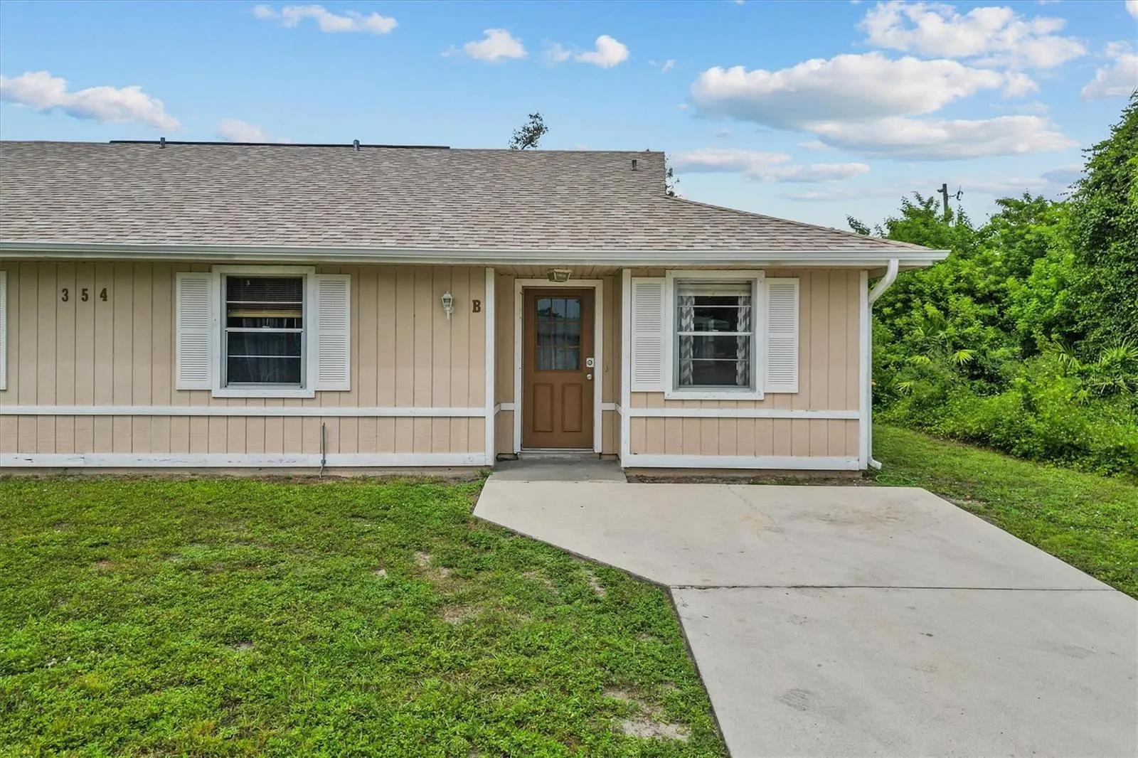 354 CAMILLIA LN