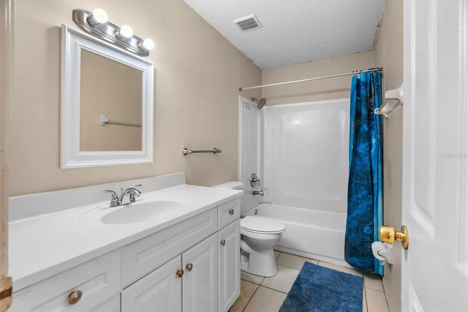354 CAMILLIA LN