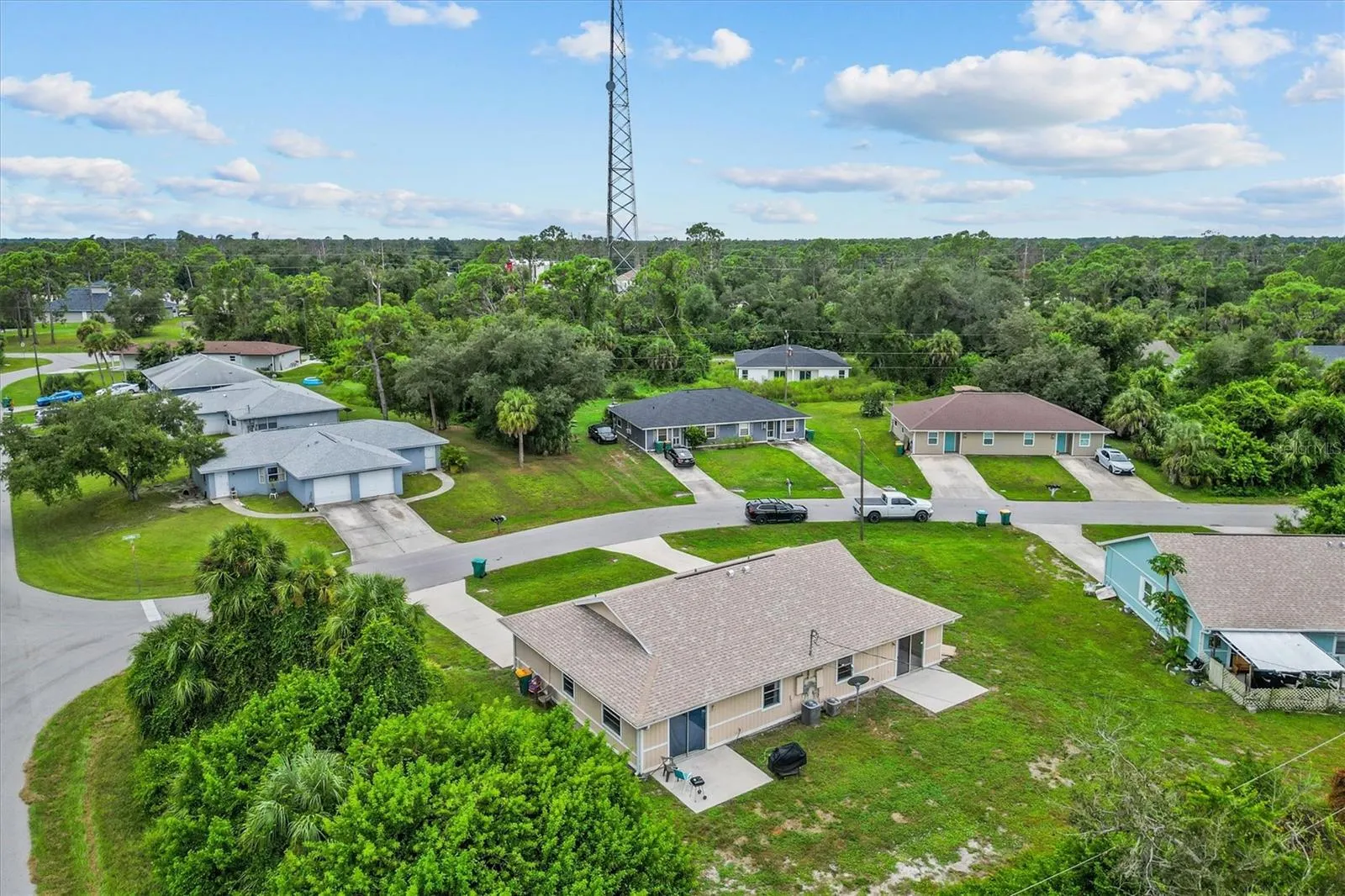 354 CAMILLIA LN