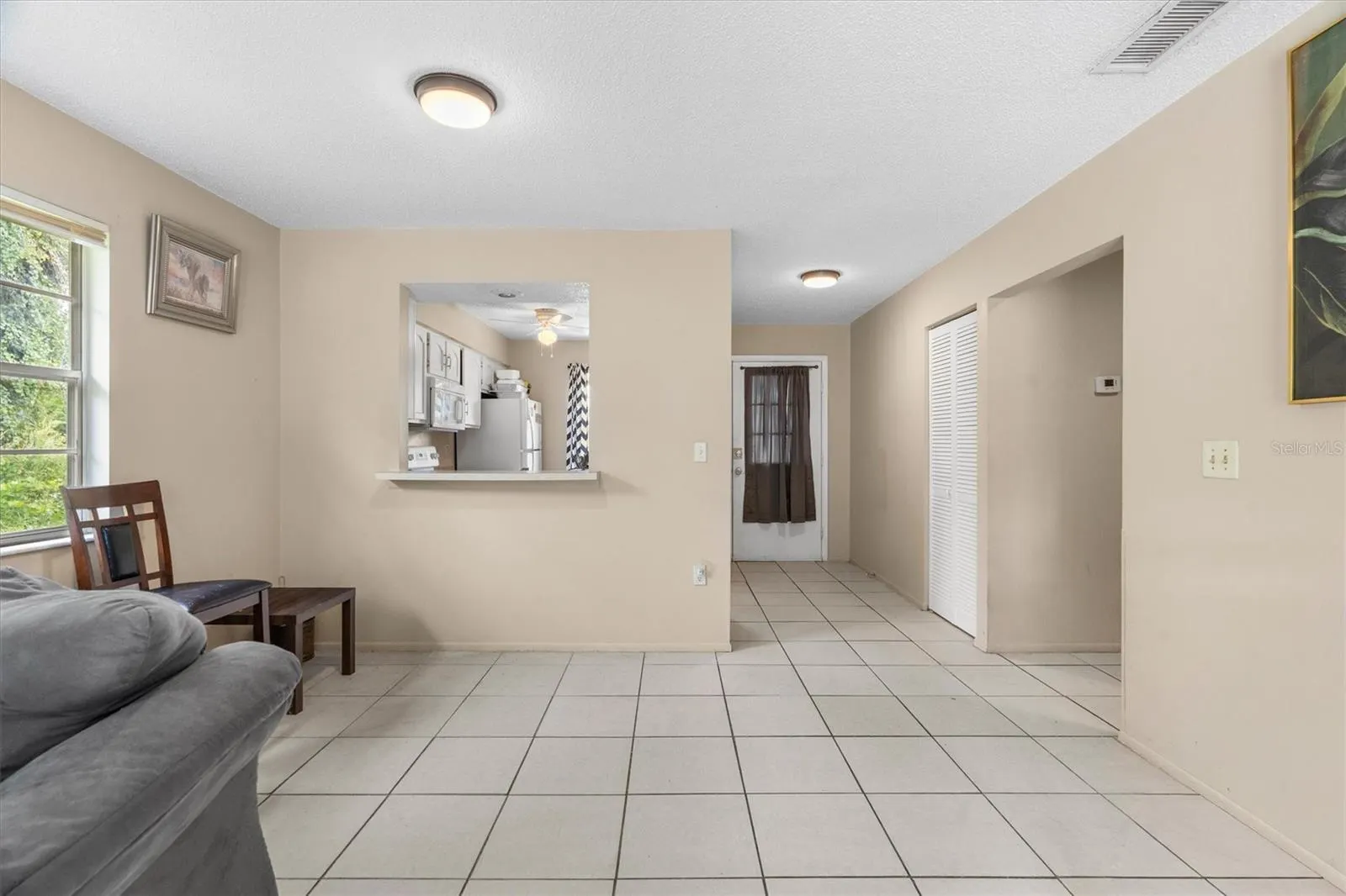 354 CAMILLIA LN