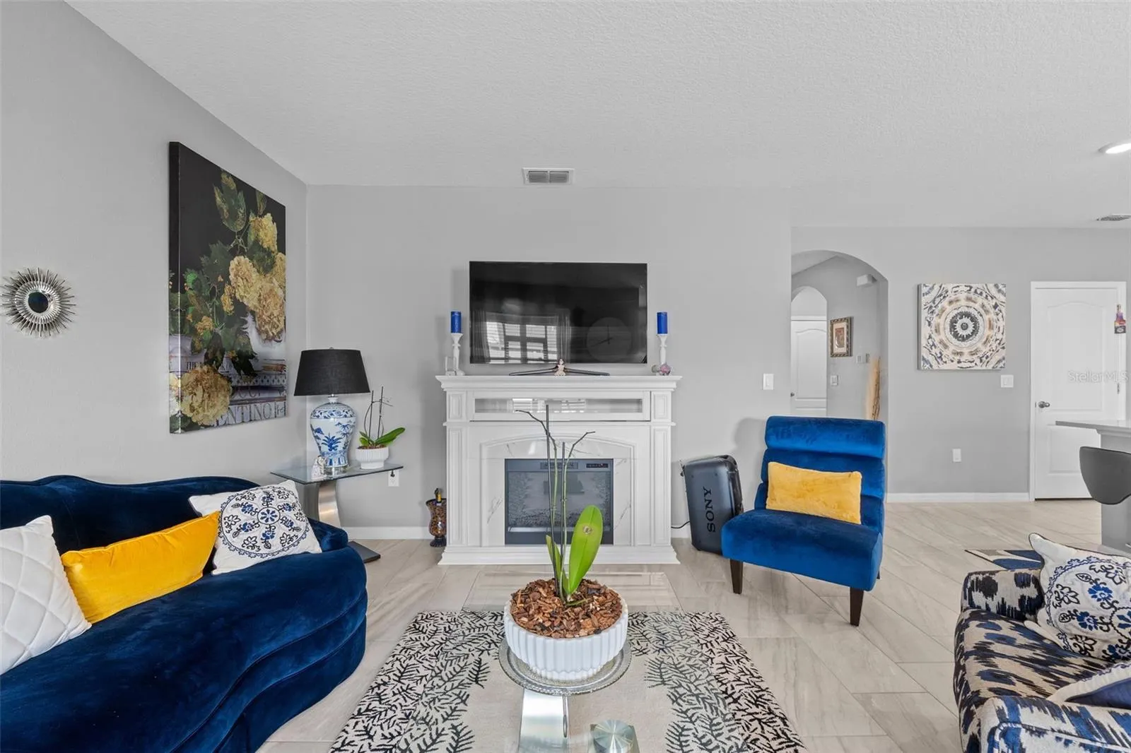 756 KINDRED LN