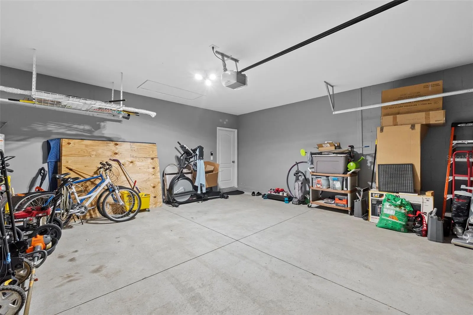756 KINDRED LN