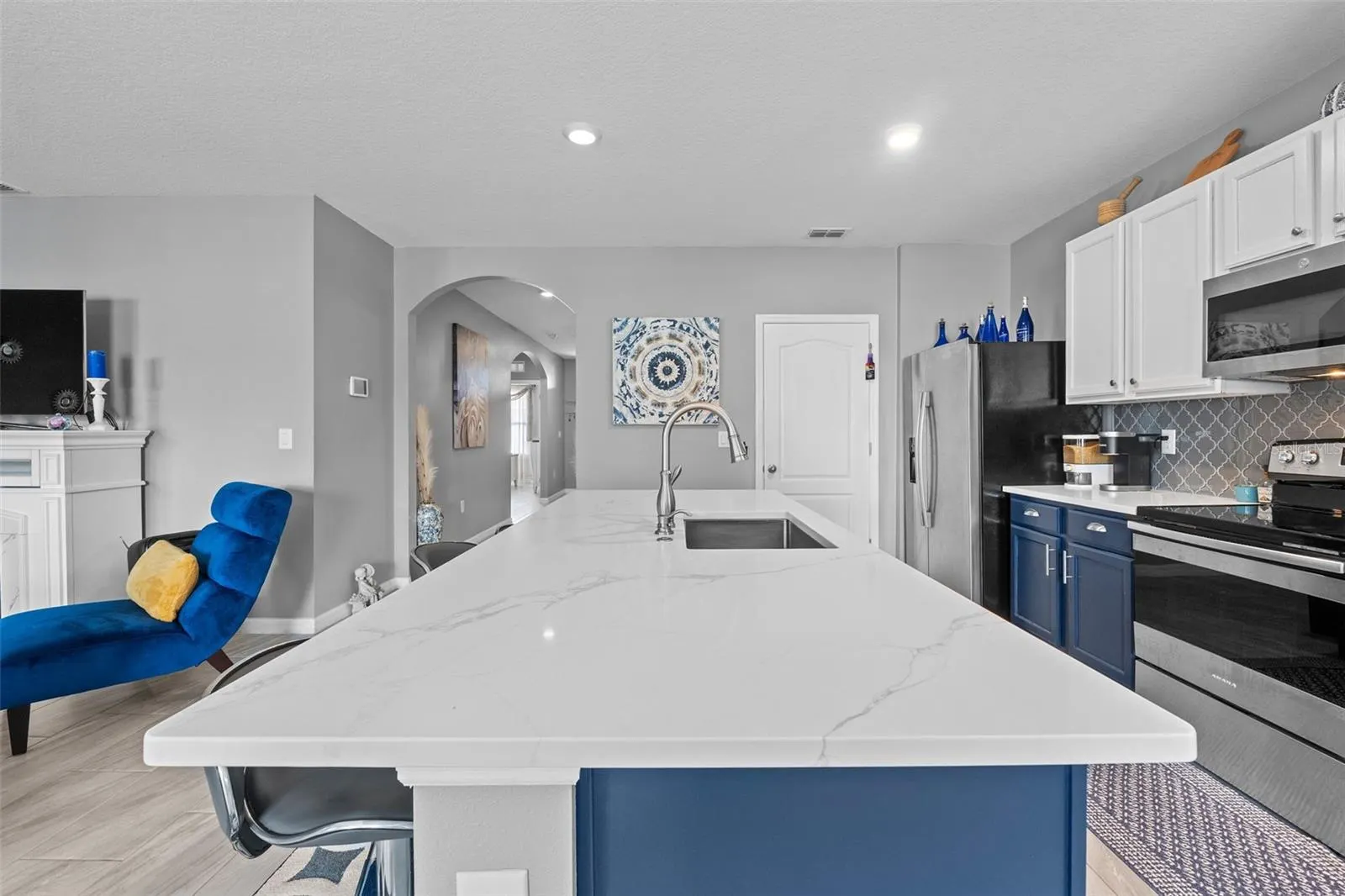 756 KINDRED LN