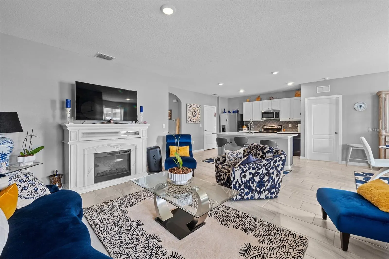756 KINDRED LN