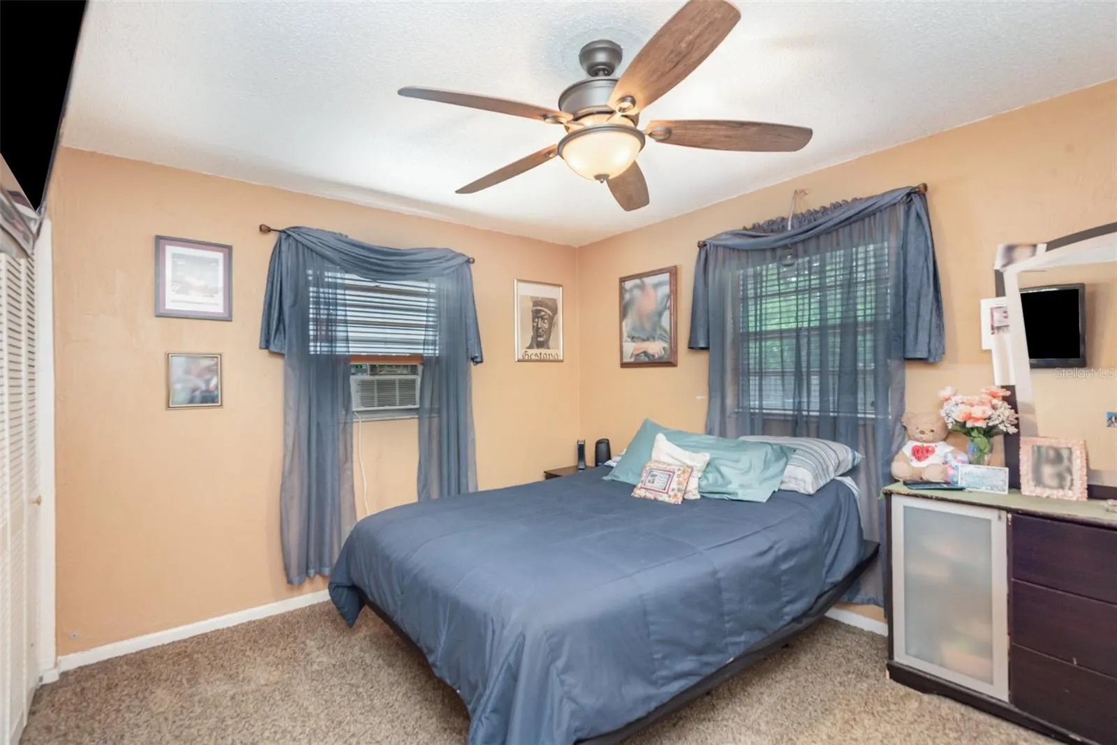 1324 GRANADA AVE