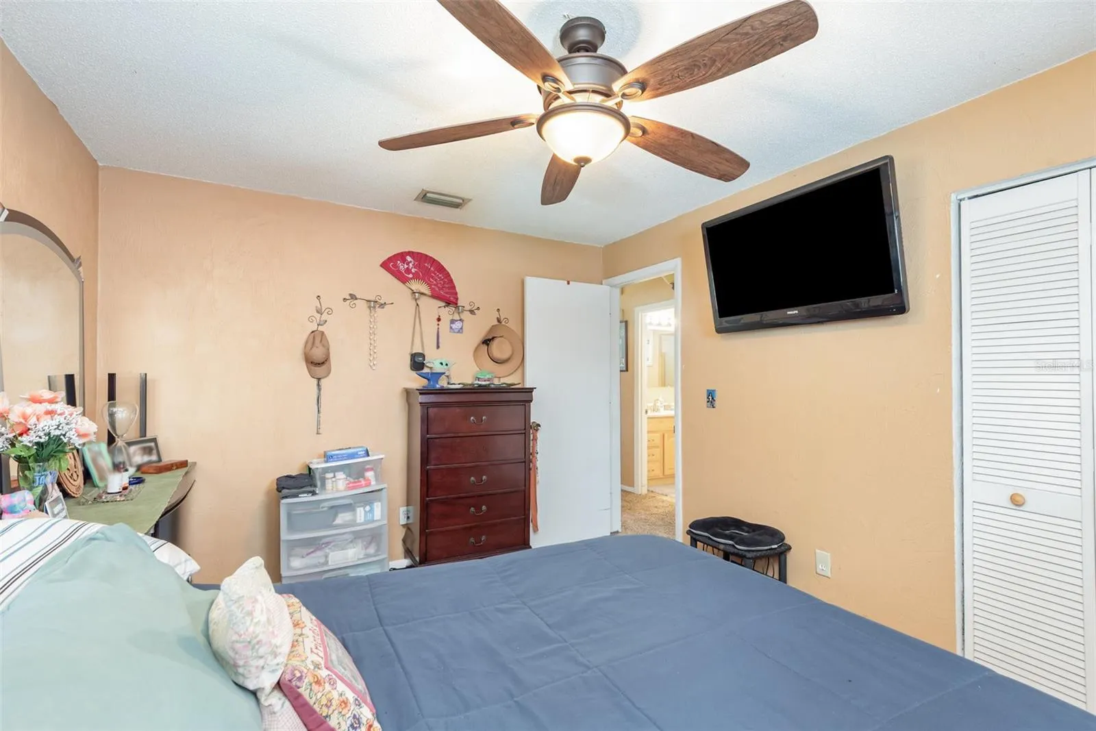 1324 GRANADA AVE