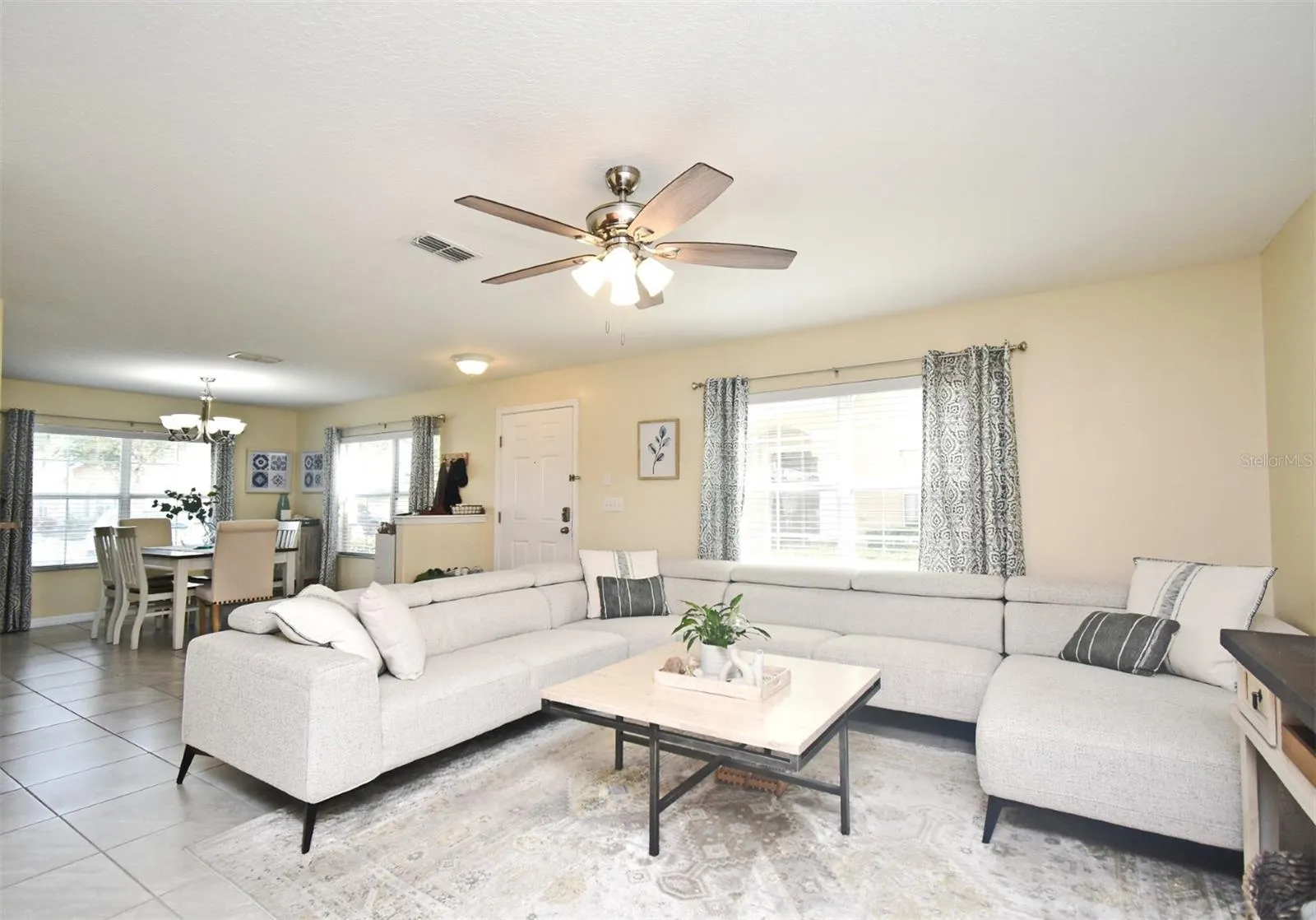 200 CARINA CIR