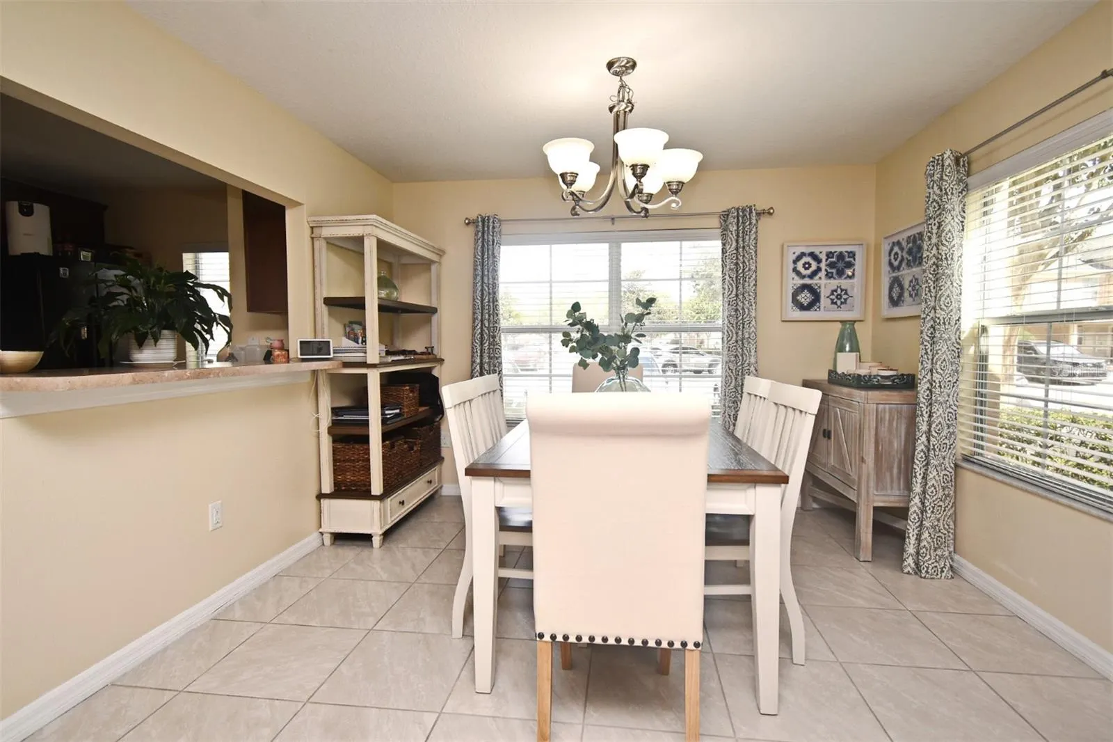 200 CARINA CIR