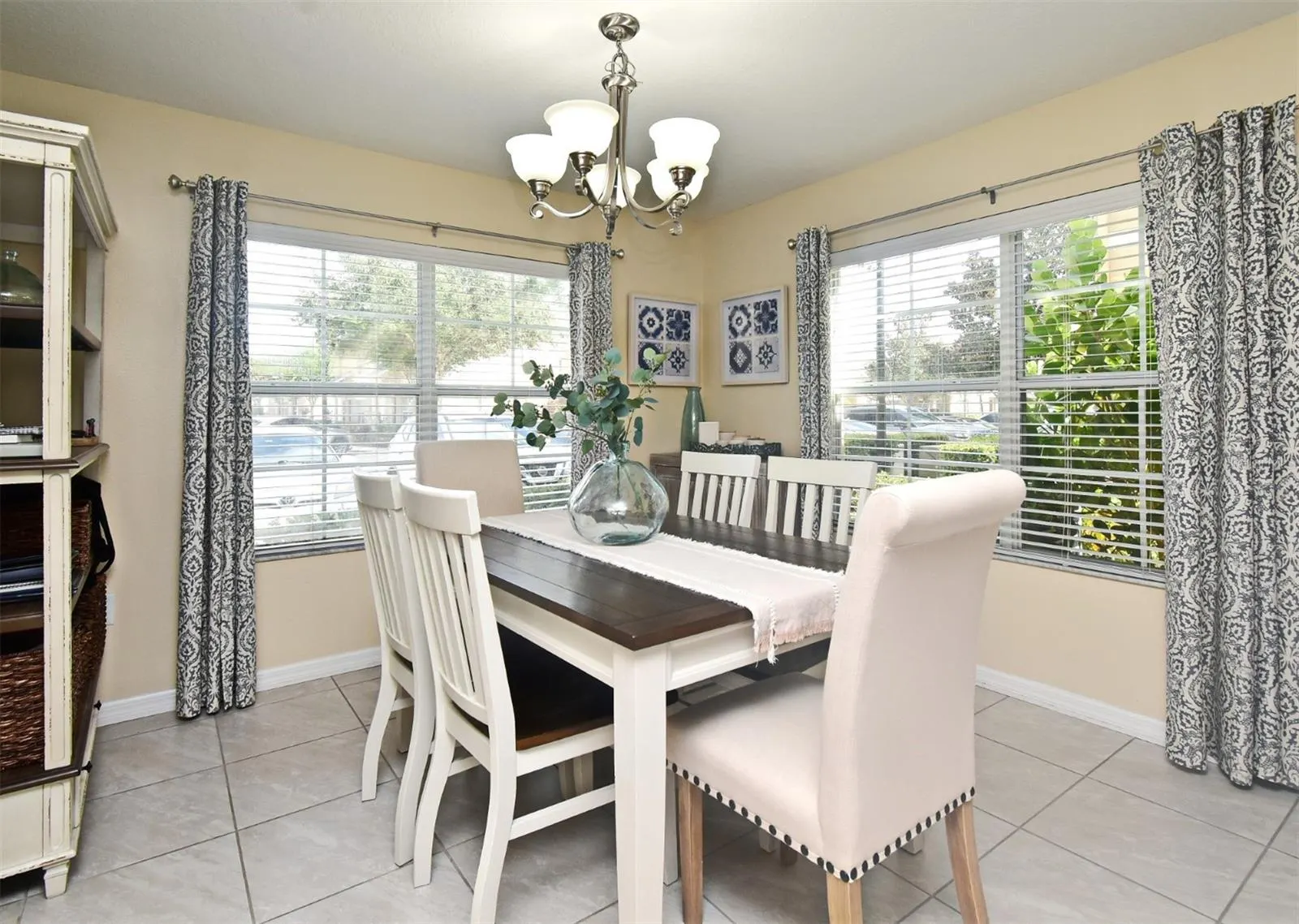 200 CARINA CIR