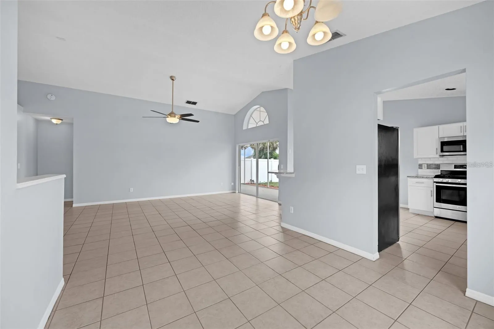 7712 WATER OAK CT