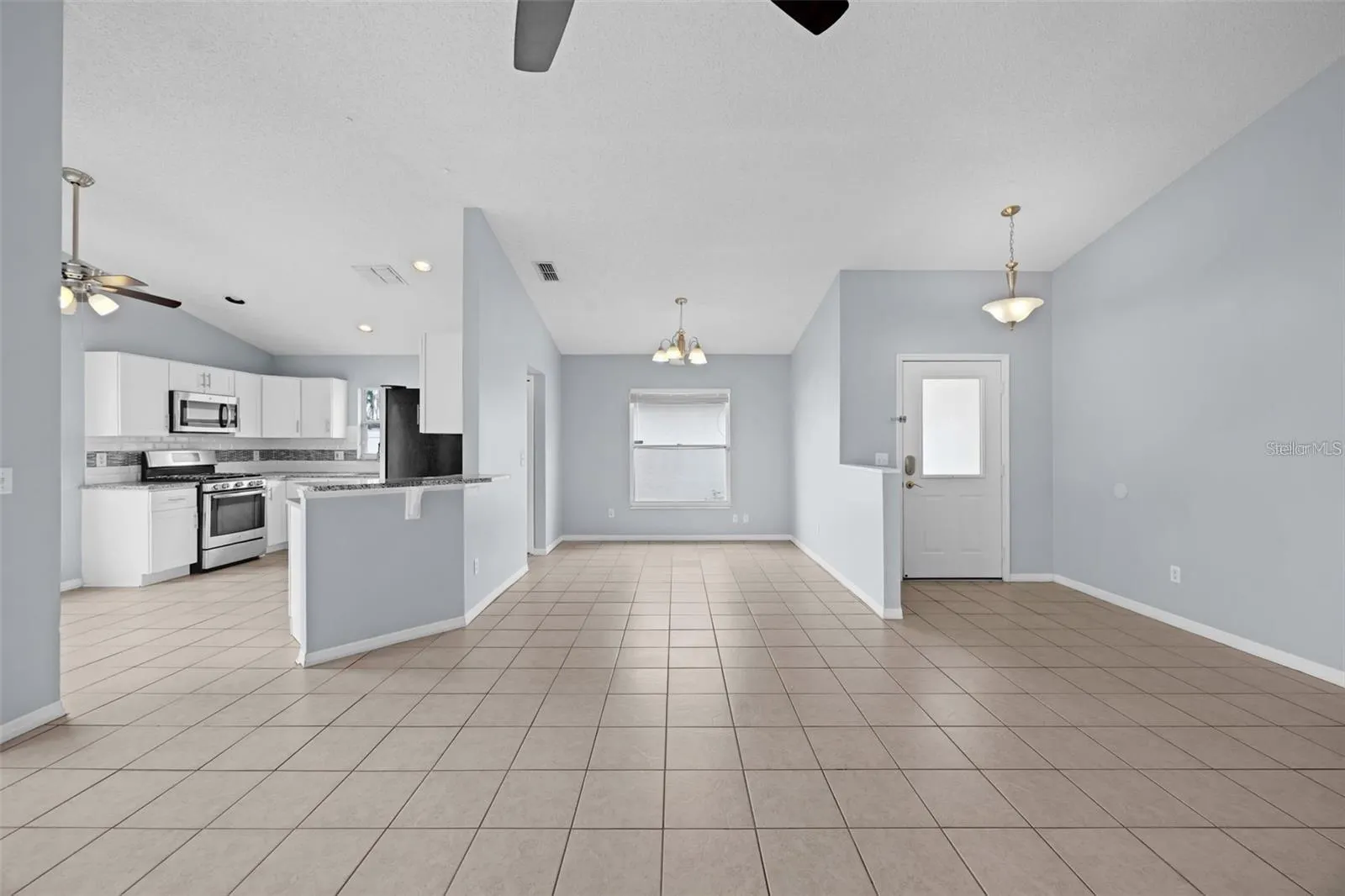 7712 WATER OAK CT
