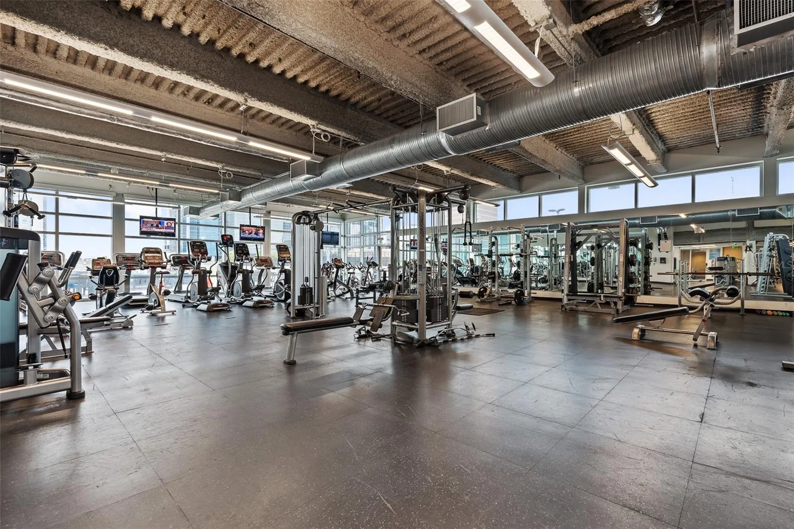 150 E ROBINSON ST #2908, #2908
