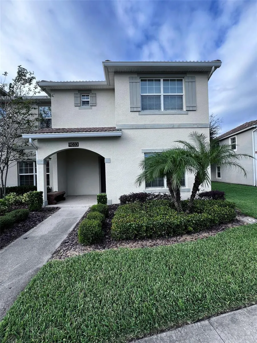 9033 DOGLEG DR