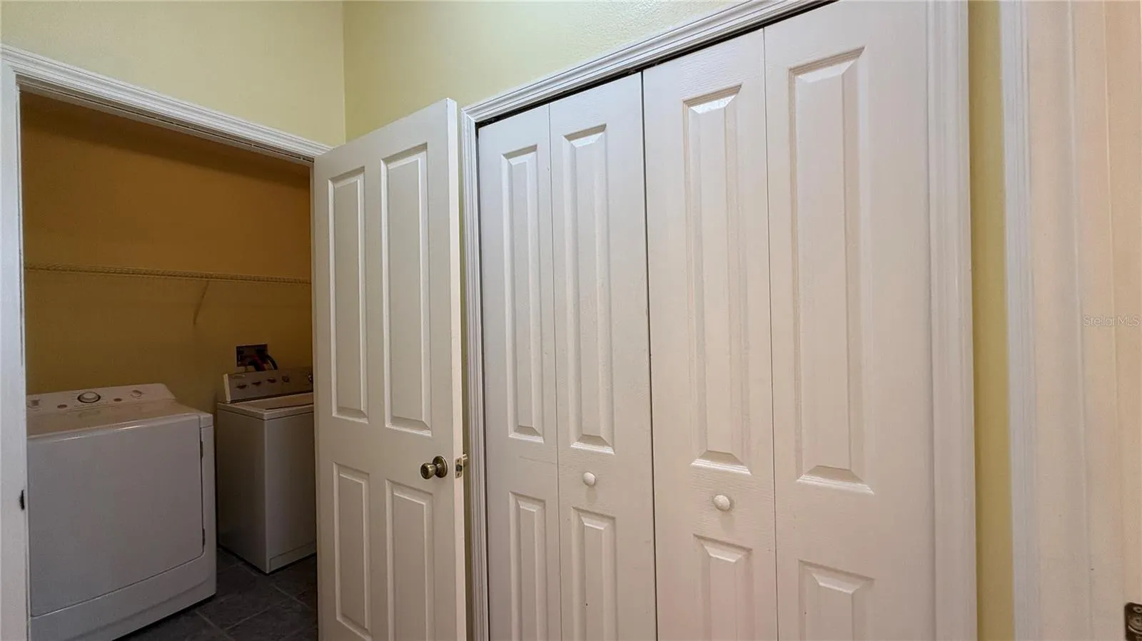 112 MONROE CIR