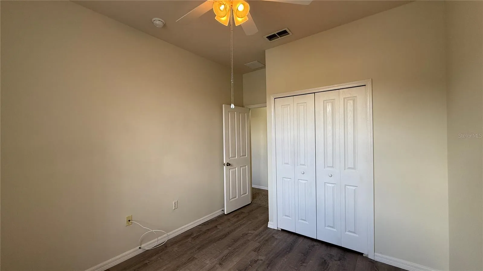 112 MONROE CIR