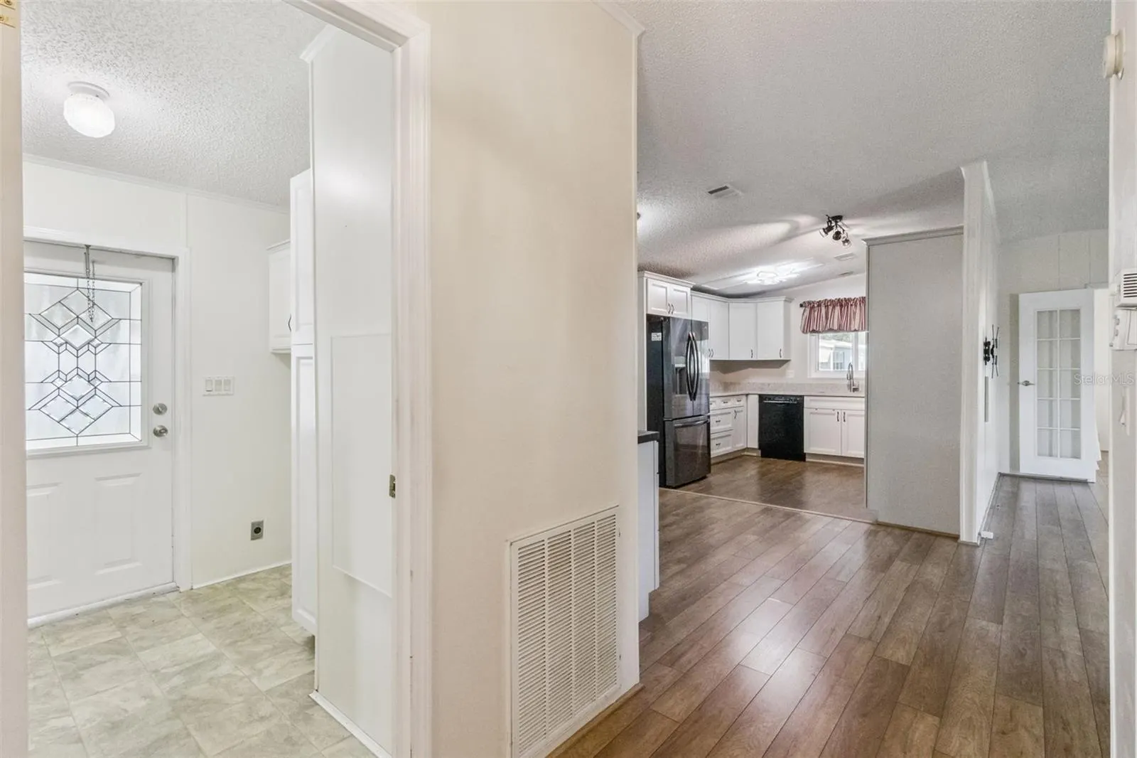 6149 GRAND OAKS DR SE