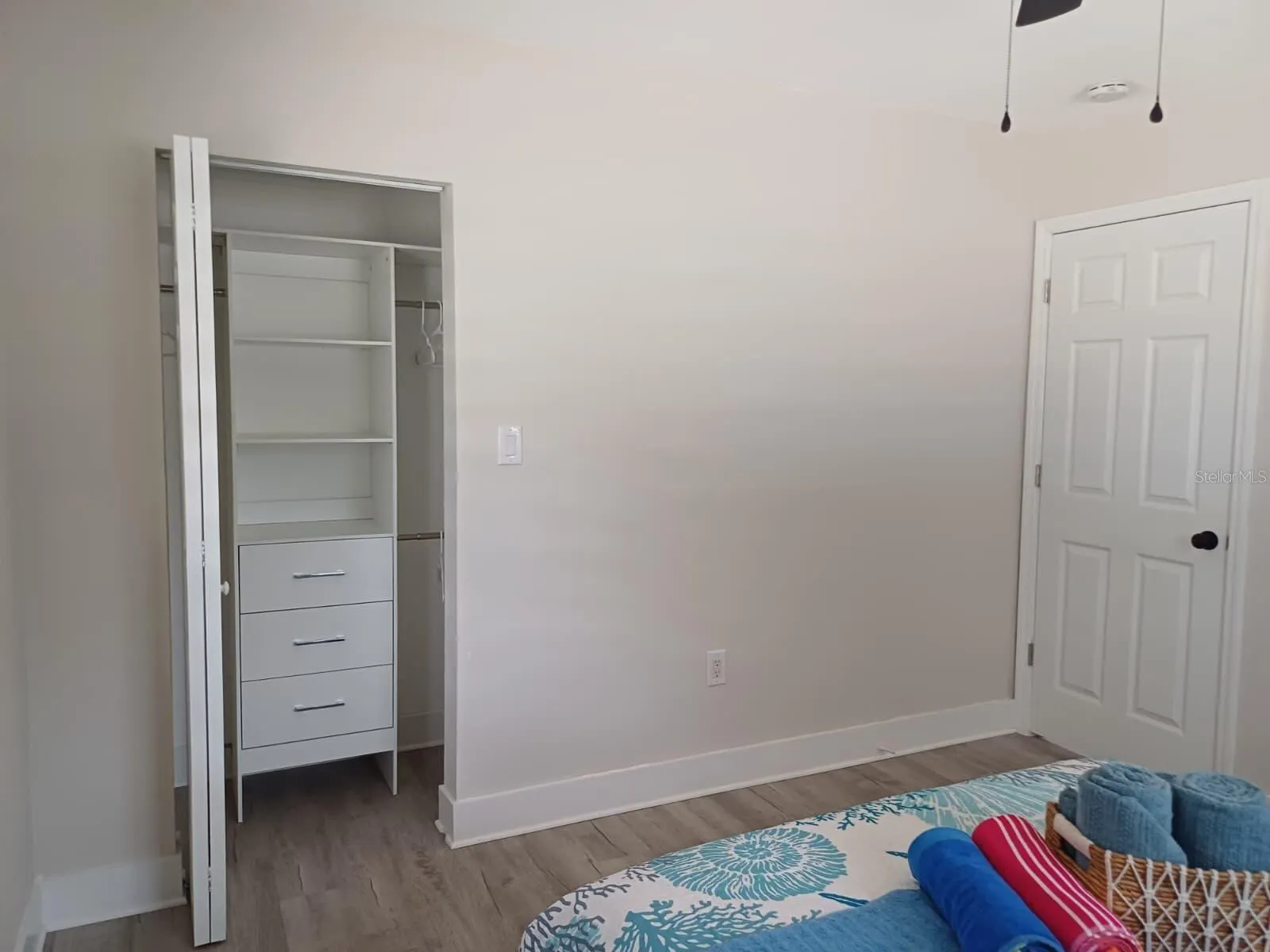 2506 18TH AVE W