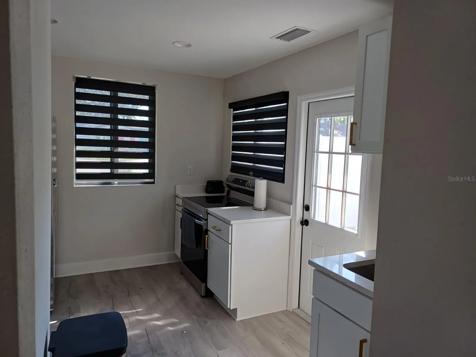2506 18TH AVE W