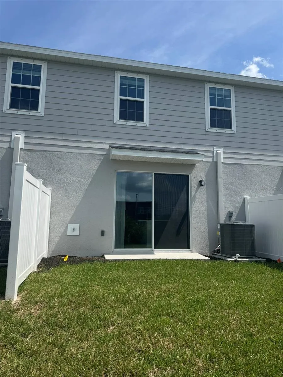 12442 AMBER CREEK CIR