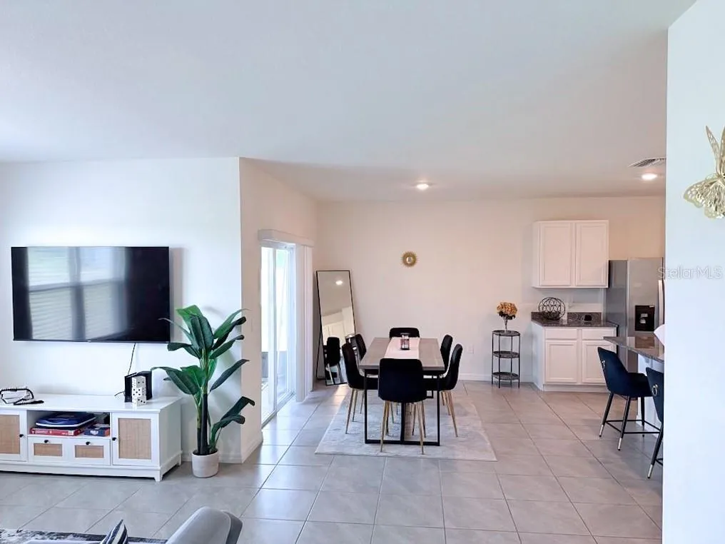 2463 TALONCREST CT