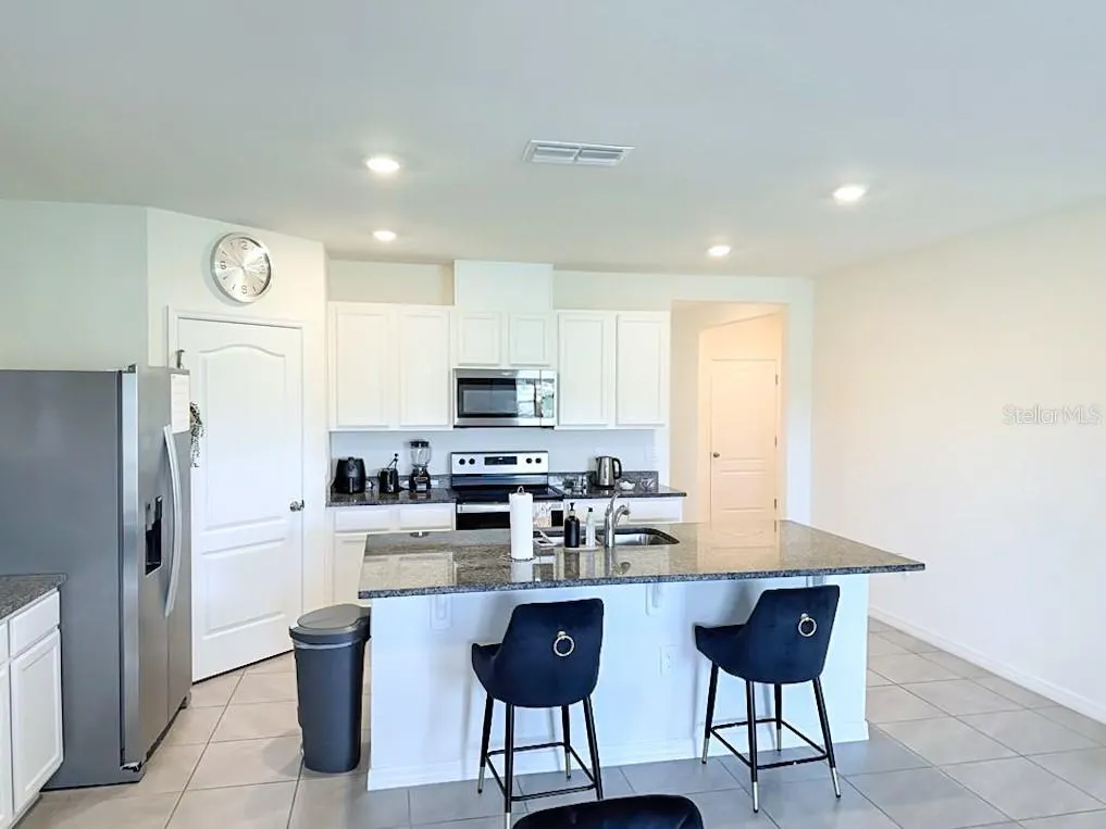 2463 TALONCREST CT