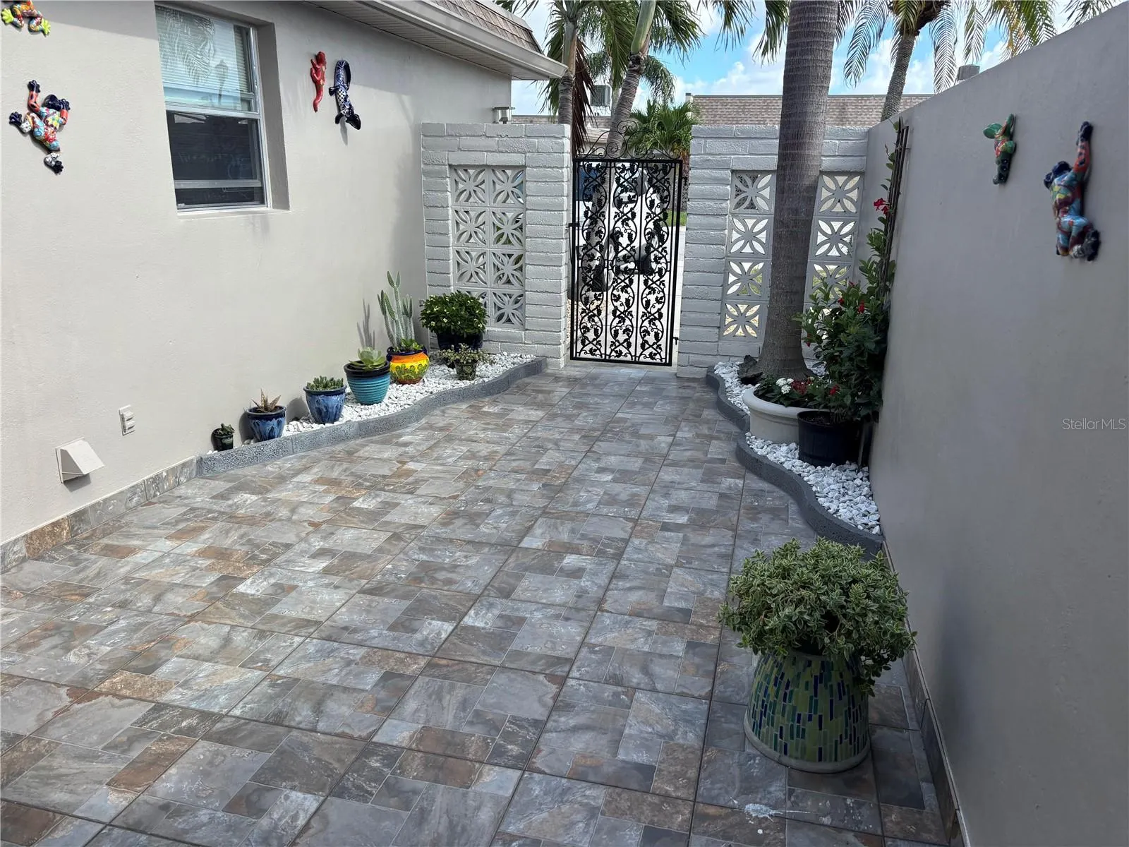 457 BOCA CIEGA POINT BLVD N